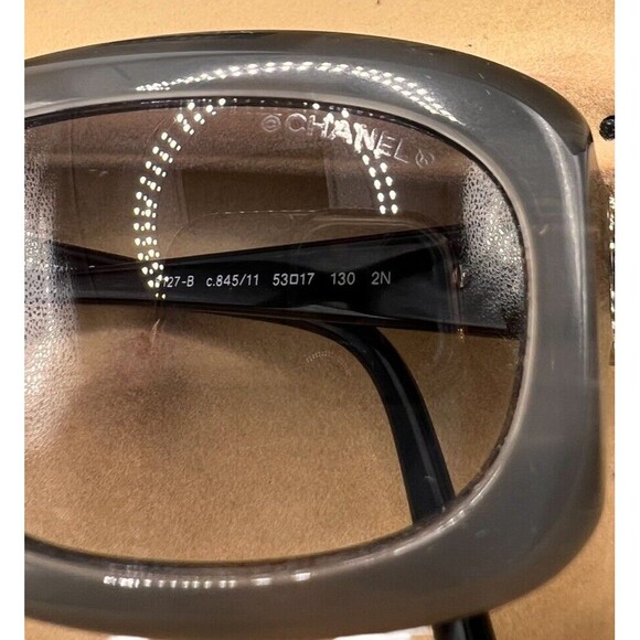 RARE CHANEL UNISEX SUNGLASSES 5127-B MADE IN ITALY SHADES GLASSES AUTHENTIC - Picture 2 of 14